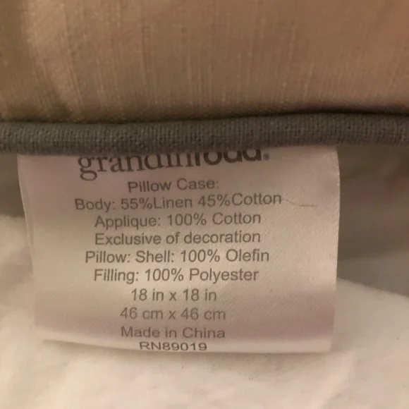 Grandin Road gingham bunny pillow with bow and pompon tail zip close Easter - Picture 5 of 7